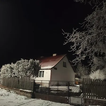 度假居 Jeziorna 26 Potuly